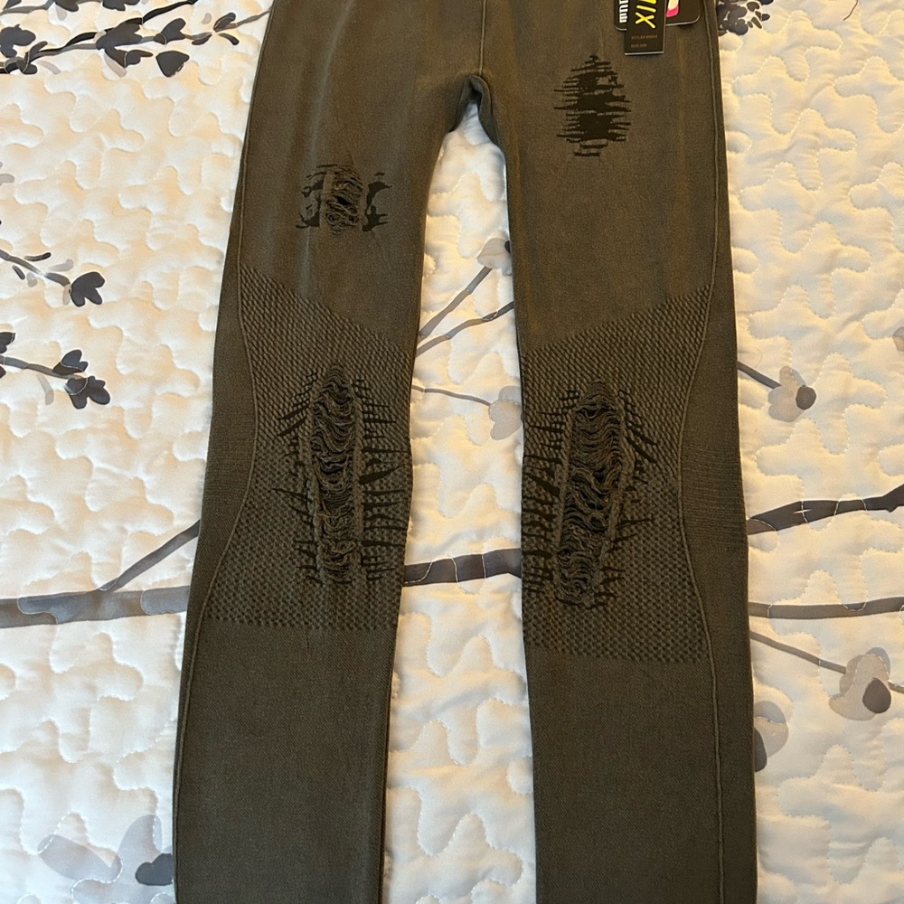 New Mix Olive Textured Leggings